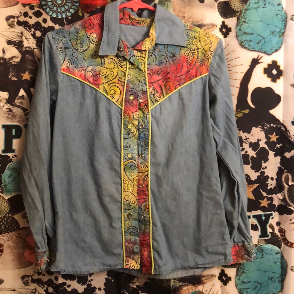 Long sleeve shirt